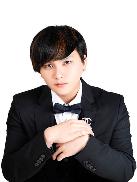 SEALSホスト 安仁屋空人